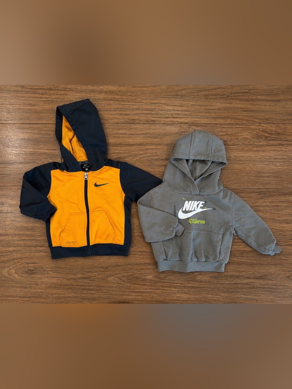 Nike Sweatshirt Bundle